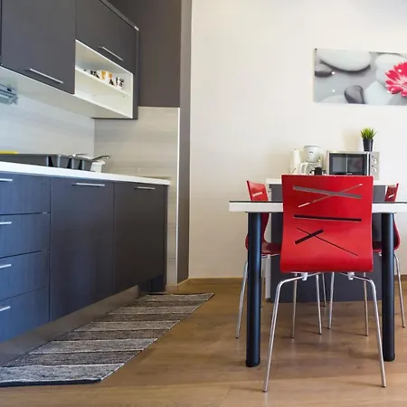 Apartman By The Sea - 20587 Makarska