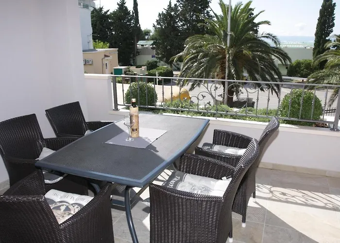 By The Sea - 20587 * Makarska