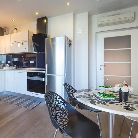 דירה By The Sea - 20587 *