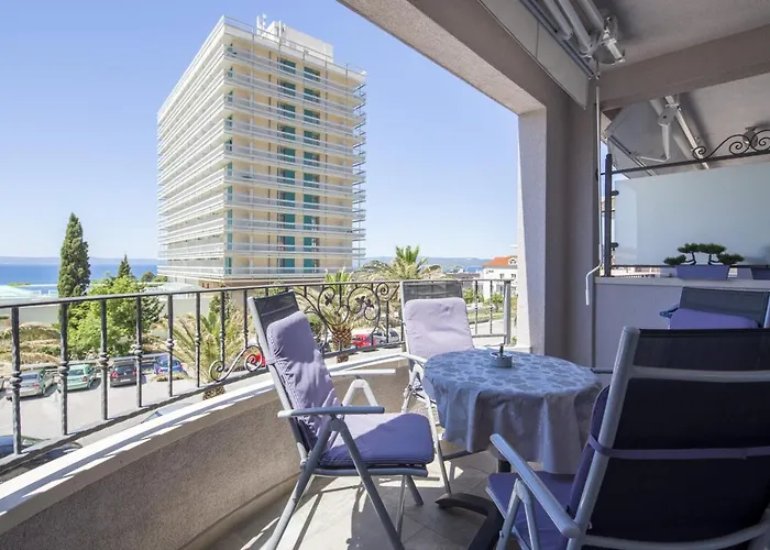 By The Sea - 20587 * Makarská