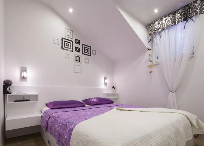 By The Sea - 20587 Makarská