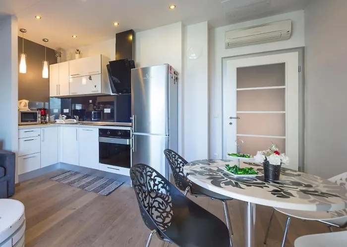 Apartmán By The Sea - 20587 *