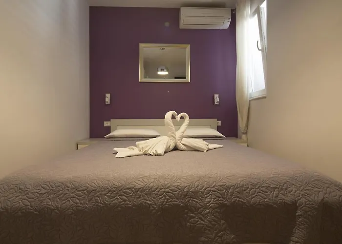 By The Sea - 20587 Apartment